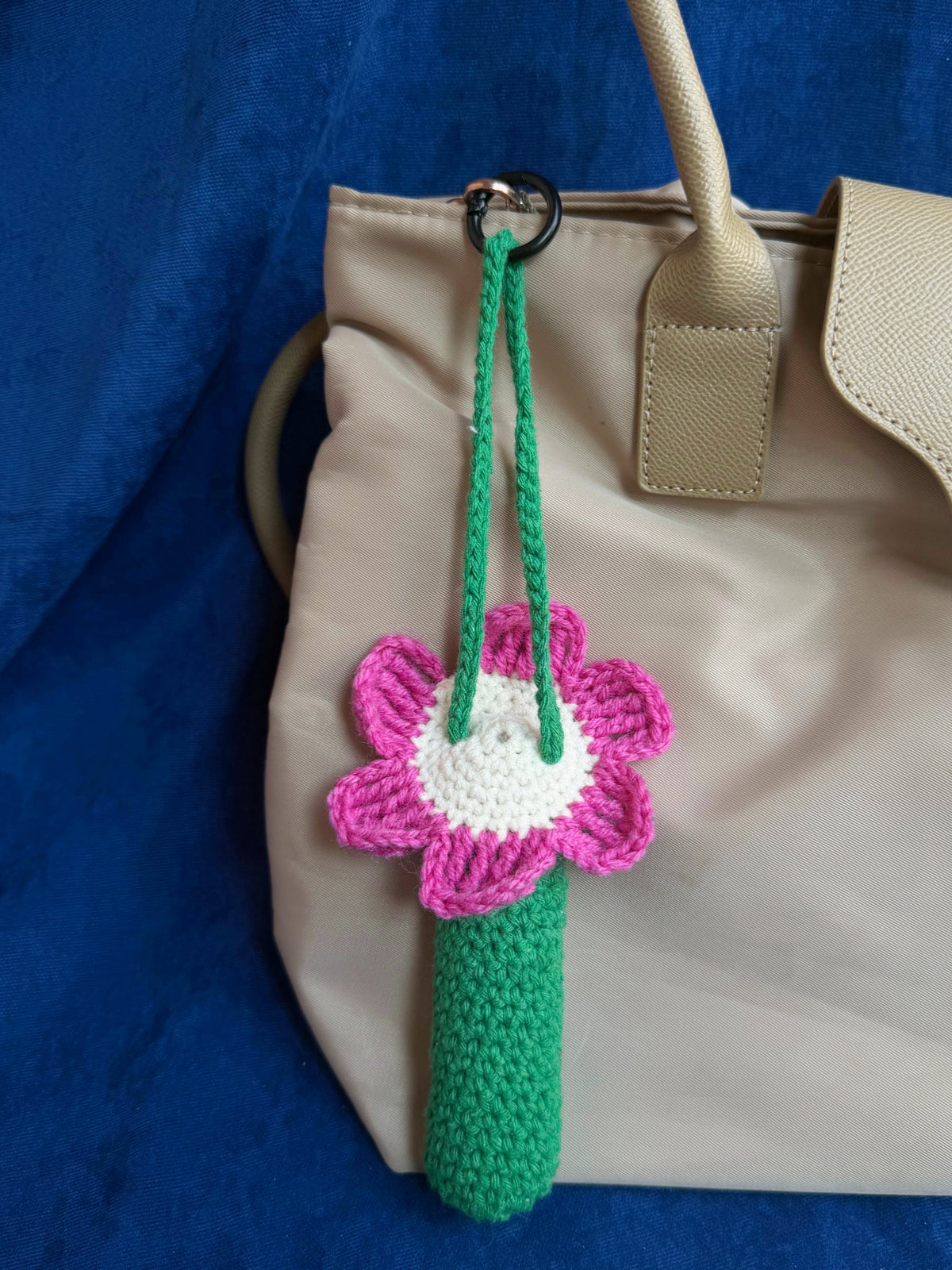 Flower Lipstick & Vape Holder / Bag Charm