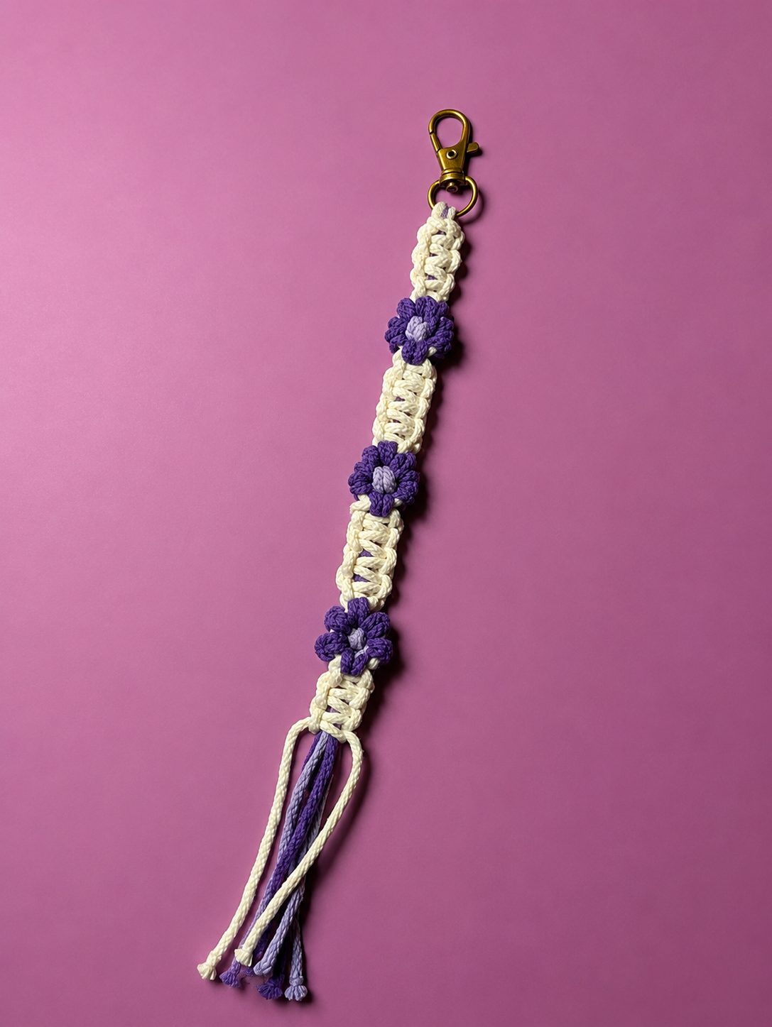 Hand-braided Floral Macramé Bag Charm (White & Purple)